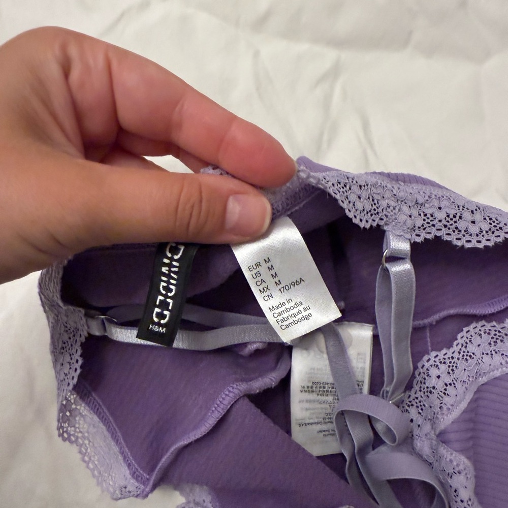 Divided Lavender Lace Ribbed Top - Picture 4 of 4